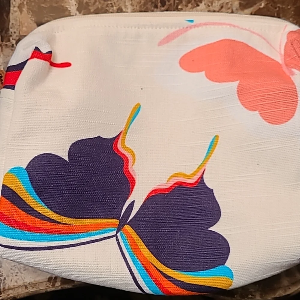 NWT Vera Bradley New Hope make up bag - Picture 3 of 4